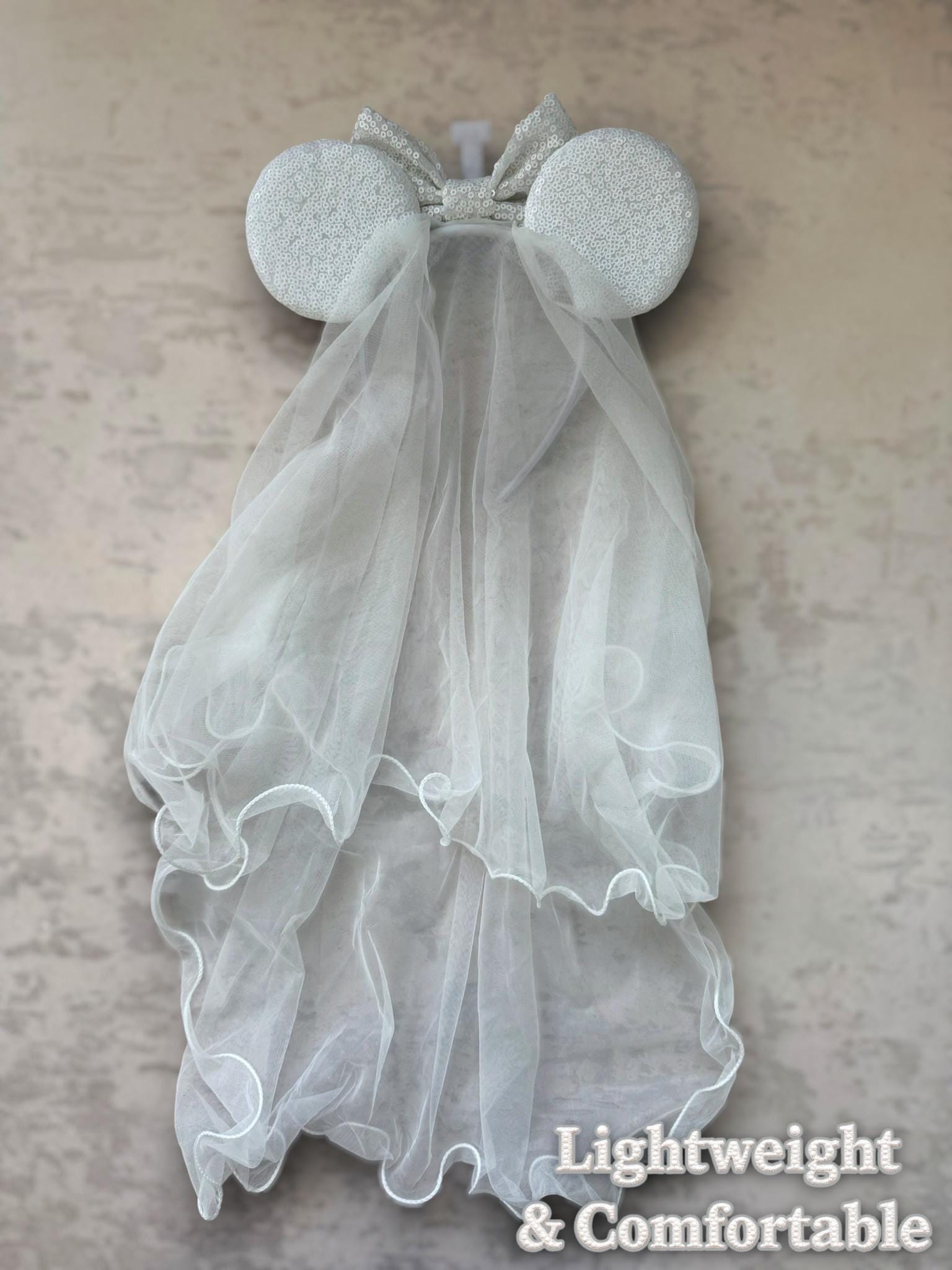 Bride Minnie Inspired Ears Veil Headband – Pearl Bridal Mouse Ears for Hen Party, Wedding, Honeymoon & Bride Outfit